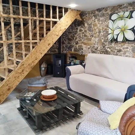 بيت للعطل Casa Elvi *