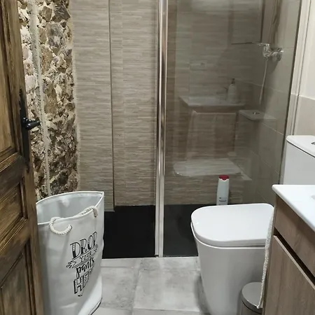 Casa Elvi * 기욘
